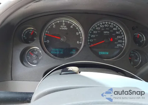 2011 Chevrolet Suburban 1500 Lt1 from USA, damaged, VIN 1GNSKJE32BR341479